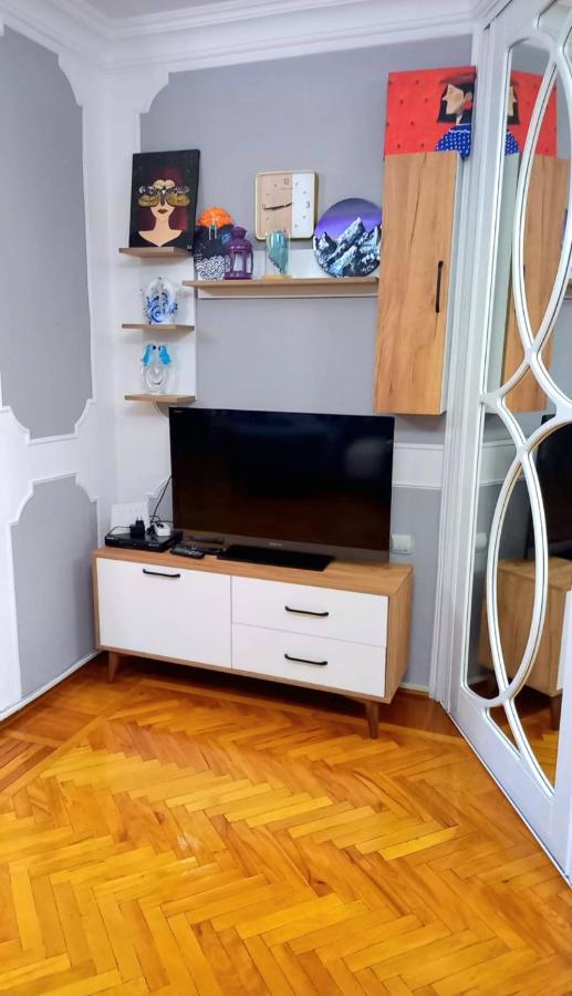 Central Apartment "Ameliya" Baku Exterior photo
